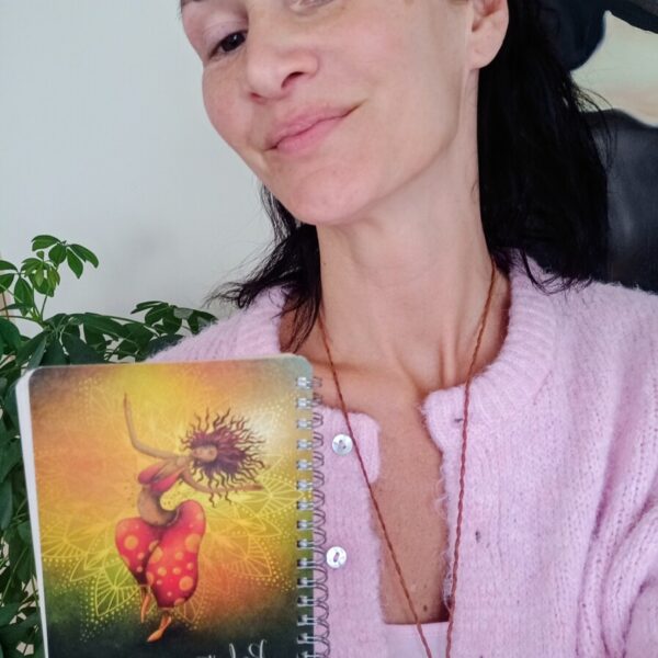 Druhý Deníček z roviny božství a lásky :-) s novými láskyplnými prožitky pro tebe...plus pár volných stran pro tvou inspiraci :-)